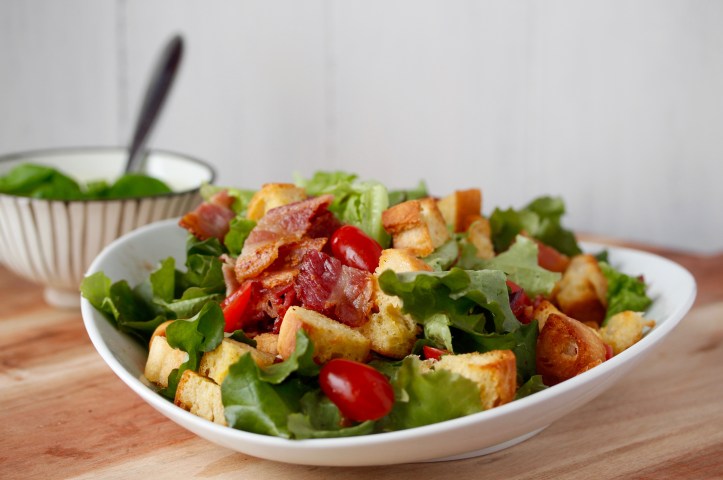 BLT-salat